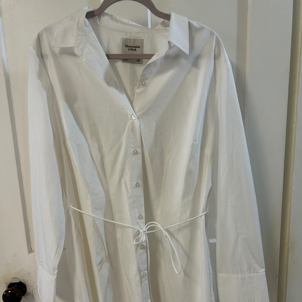 Abercrombie and Fitch Mini White Shirtdress